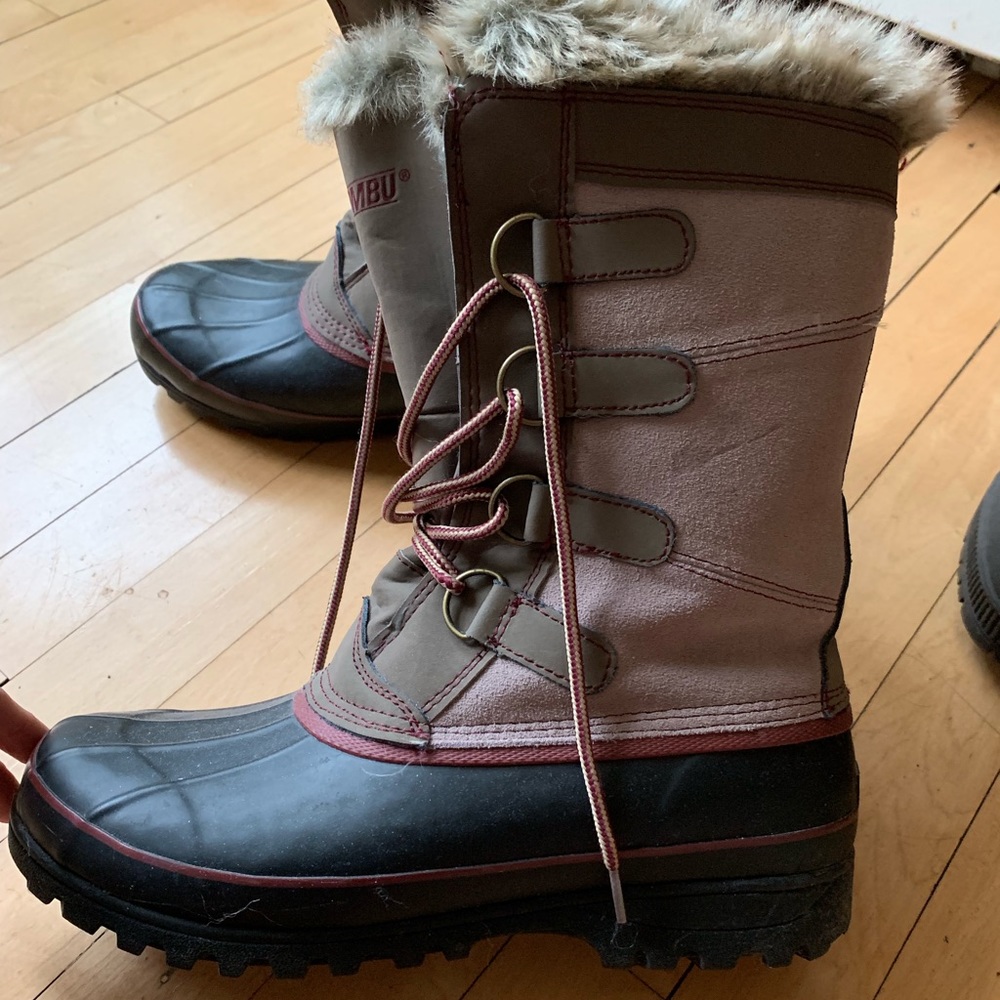 Khombu sz 11 winter boots